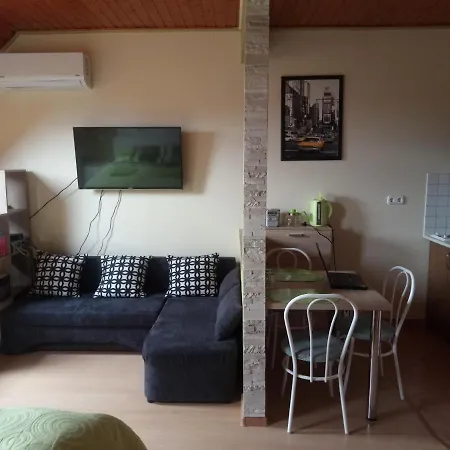 Apartment Sweet Apartman